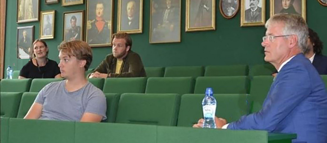 Dutch education minister pays visit to Lumion Amsterdam