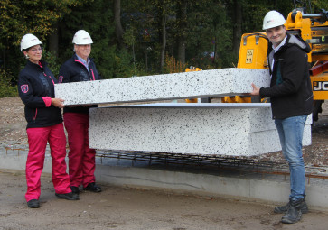 Feestelijke start bouw Strabrecht College: geen steen maar isolatie
