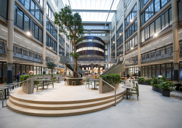 Visit EDGE Stadium with Arcam’s ‘Summer Walk’ on the Zuidas.