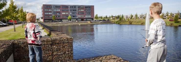 Castrovalva, Almere