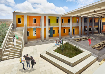 Liseo Boneriano, Scholengemeenschap Bonaire